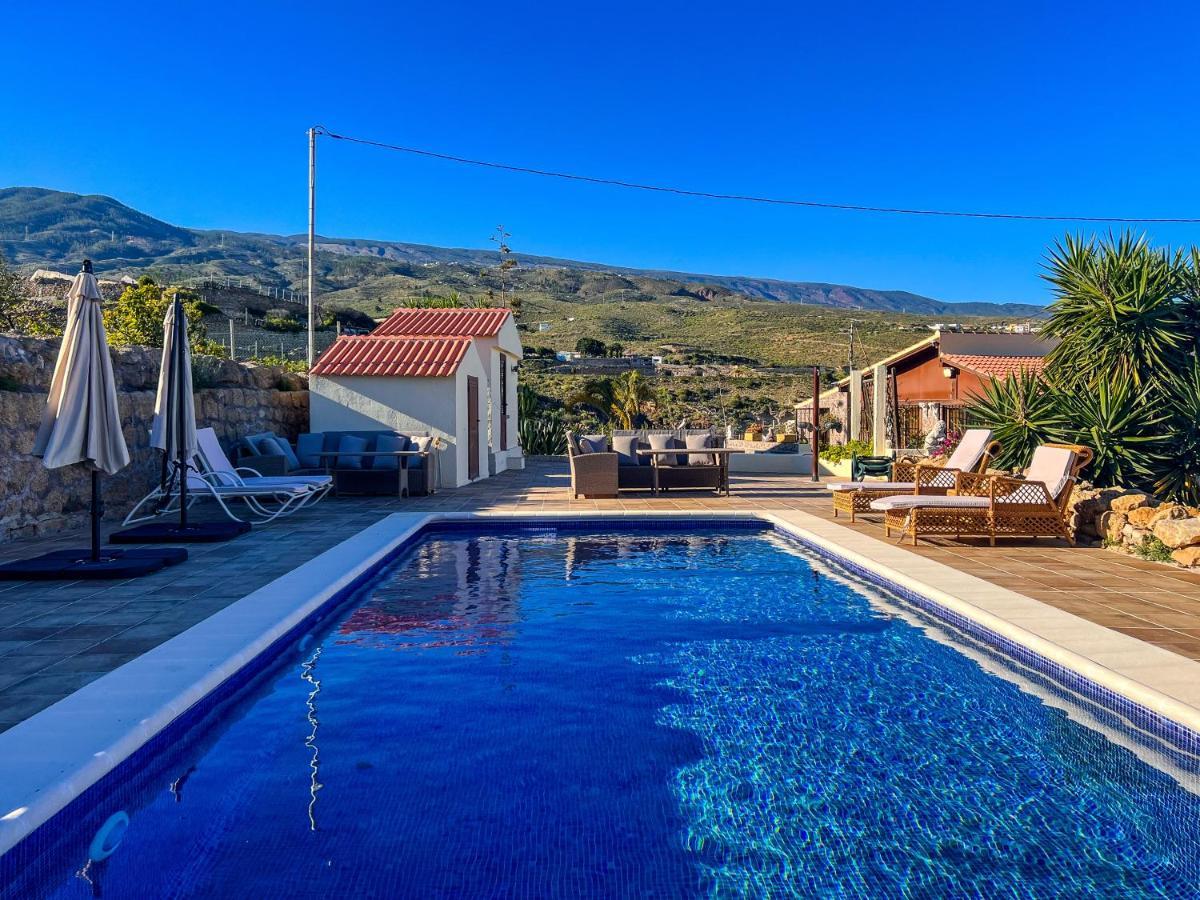 Exquisite Rural House With Garden, Pool And Sea Views Villa Arico Viejo Exterior photo